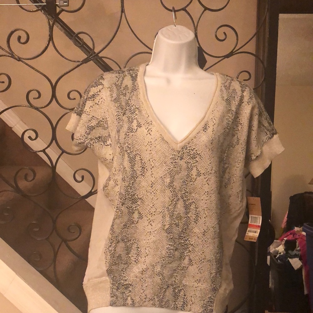 Brand New Dkny sweater